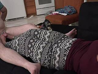 Cum on feet in free sex movie