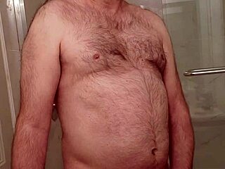 Nude Martin’s daring cum feast