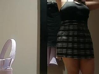Which Skirt Makes My Latina Ass Look Best?