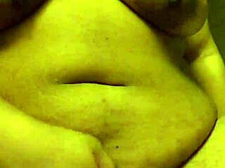 Moaning Babe's Huge Clit Explodes in Orgasm