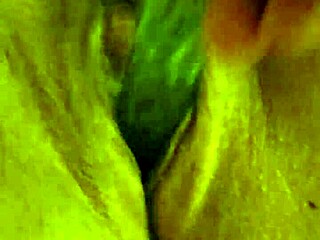 Creaming My BBW MILF Wife’s Shaved Clit With Toys