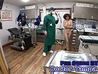 Teen Brooklyn Rossi Masturbates in Latex Hospital Exam
