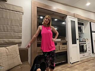Ever seen stepmom ride cock for new year?