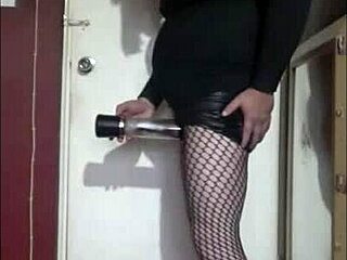 my bisexual crossdresser pump experiment continues