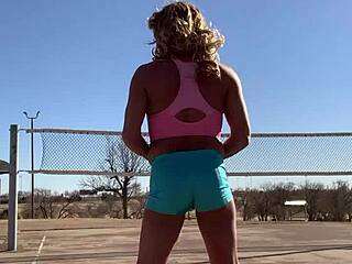 STACI ONION PUBLIC FUN