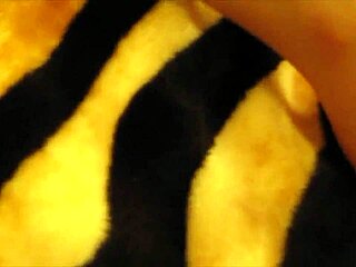 What’s Behind This Irani Girl’s Teasing Bedroom Moves?