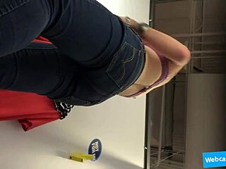 fucking live on webcam right now
