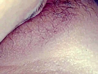 Wet Amateur Orgasm in Close-Up Licking