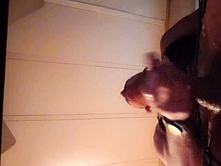 Johnnyo’s Alluring Cock Stroke On Xvideos