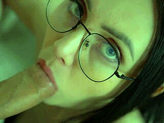 brunette's messy homemade passion