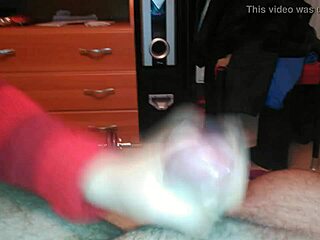 Amateur Release in Raw Action