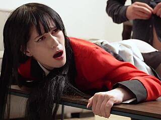 Anime Passion: Yumeko's Intense Desire