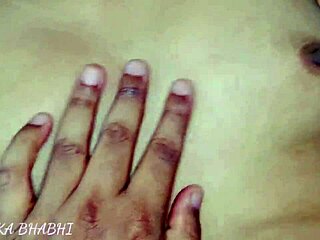 desi bhabhi’s fiery landlord vibe
