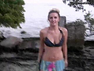Blonde teen’s fierce bikini striptease at public beach