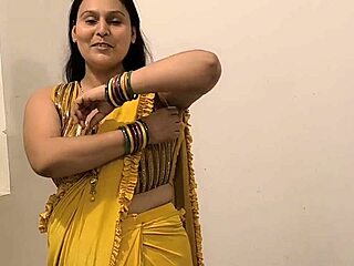 Indian Housewife's Naughty Bodybuilder Affair
