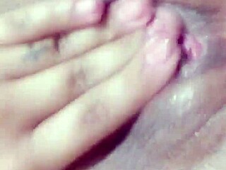 Teen wakes up craving to finger herself hard