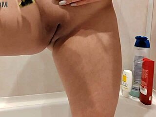 Stepsister’s natural tits bounce before party