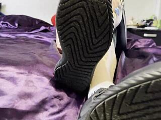 my sweaty socks for you to sniff now
