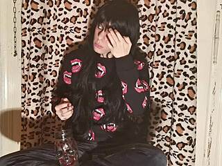 Smoking Goth Girl Fucked After Long Day HD