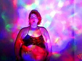 BBW Goddess Teasing Dance With Oil