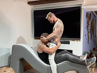 Stunning Bareback With Muscle Frank Valencia 4K