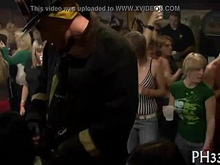Group orgy's teasing oral fuck fest