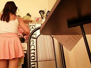 Argentinian student upskirt at UBA without panties