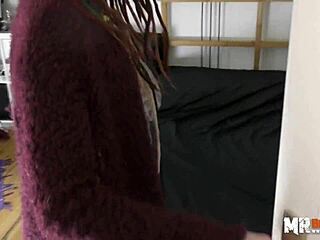 Petite jezzi cat’s fierce homemade fuck