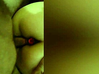Novinha Submissa Takes Anal Plug in Tight Ass