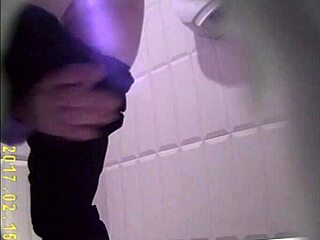 What's Hidden in These Pissing Pussies?