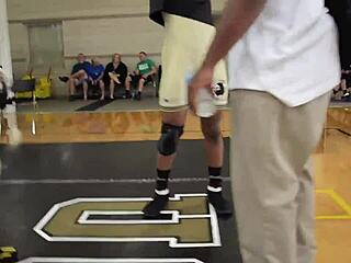 Athlete Shows Off Impressive Bulge in Tight Gear