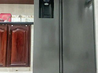 I hid naked while shopping, almost caught by stepmom