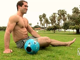 Rafael’s Hard Gay Blowjob Unleashed