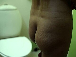 amateur wife's debut heat