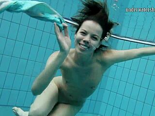 Gazel Podvodkova Strips Naked In Underwater Pool
