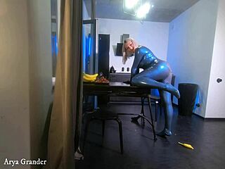 Arya Grander Latex Lesbians Facesitting At Home