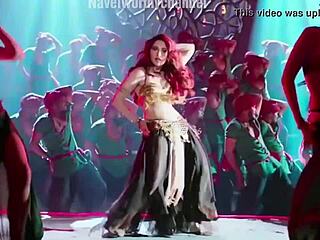 Tamanna’s Cheeky Navel Shake Turns Naughty