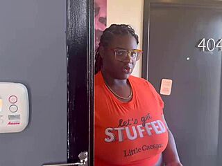 Ever met an ebony bbw quitting porn?