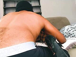 trailer - famous musician came over, we did anal n oral, oops!