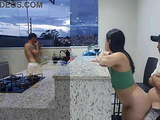 Housewife’s Kitchen Blowjob Until She Climaxes