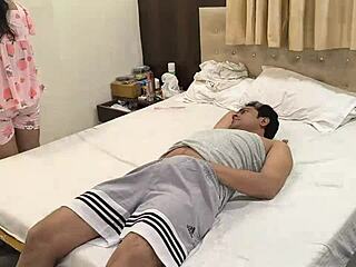 teasing fuck session in delhi oyo hotel
