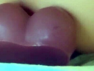 Twink gay slut Kiwianal008 rides dildo hard