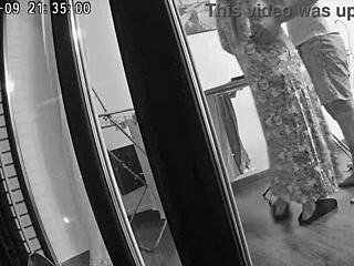 Cheating wife bangs friend during workday