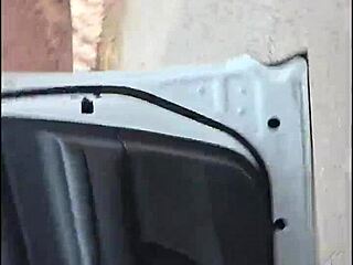 I Lick Her Pussy, She Sucks Me After Roadside Break