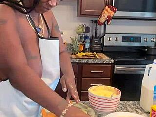 ever tried making pudding with ebony bbw?