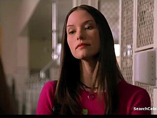Jaime Pressly in solo action
