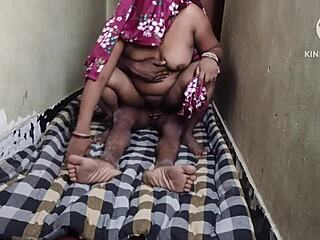 Indian Wife Ki Chudai in Desi Full HD Video