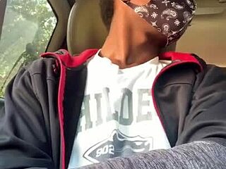 Young Ebony Teen’s Car Handjob Cum Blast