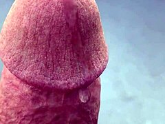 mature slobberpuss shows off big tits