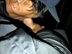 getting handjobs at nakamura eigeki in public outdoor spot 😏